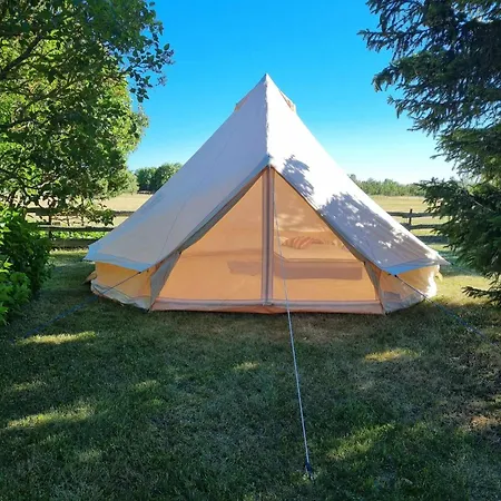 Kivipalu Glaemping * Hiiumaa