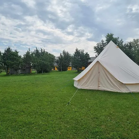 Luxury tent Kivipalu Glaemping